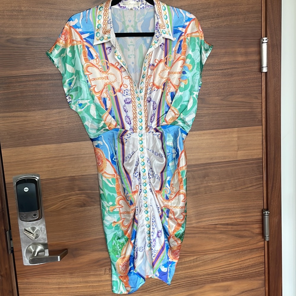 Gorgeous Pattern Button Down Dress - image 3